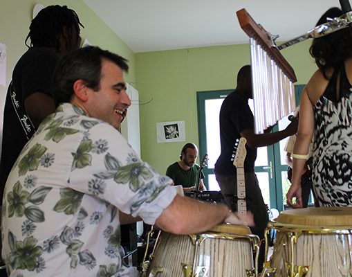 Concert Mondiens Polo Flower Congas Powa