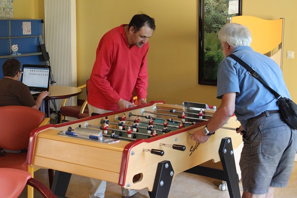 FOH LES CHARMILLES Salon babyfoot