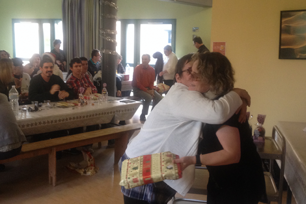 23_FOH-Les-Charmilles_Remise-des-cadeaux-Noel-2015