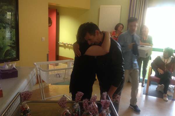 25_FOH-Les-Charmilles_Remise-des-cadeaux-Noel-2015